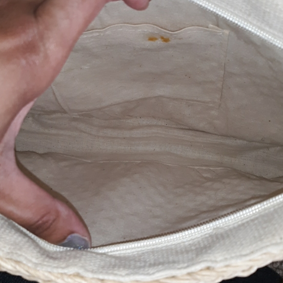 Wicker Floral Embroidered Wood Handle Vintage Bag - Picture 14 of 17